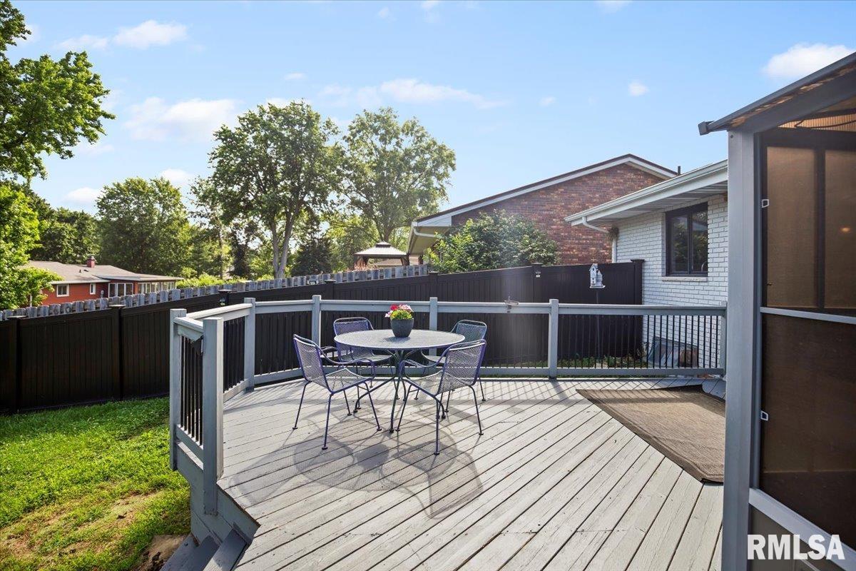 55 Pine Cove Springfield, IL 62712 - Photo 31 of 34