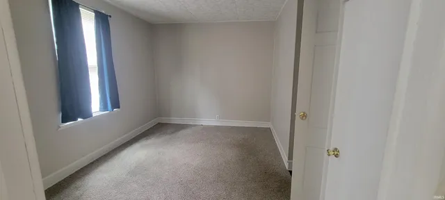 $89,900 | 914 North 9th Street, Vincennes, IN 47591