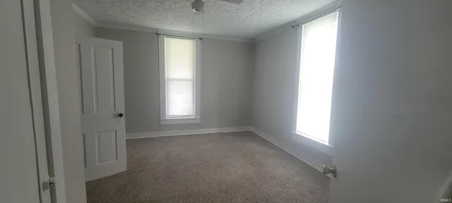 $89,900 | 914 North 9th Street, Vincennes, IN 47591