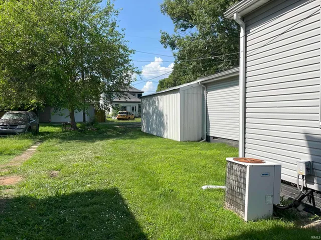 $89,900 | 914 North 9th Street, Vincennes, IN 47591