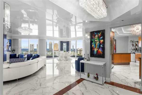 $2,395,000 | 2600 East Island Boulevard, Unit 2603, Aventura, FL 33160