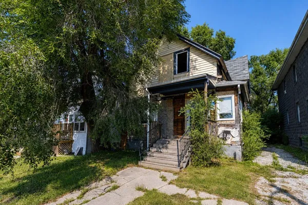 $40,000 | 3718 North 7th Street, Milwaukee, WI 53212