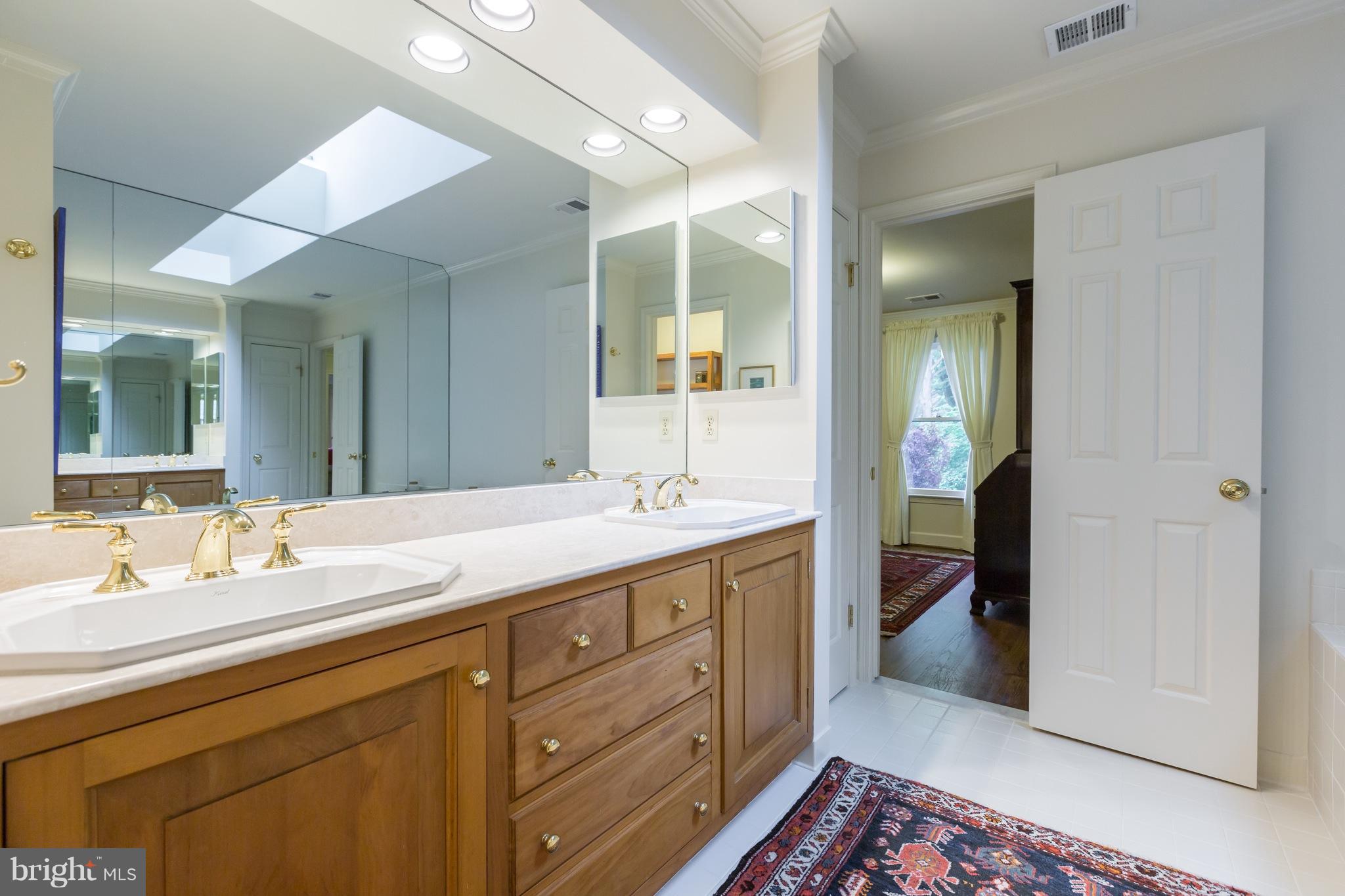 8006 Overhill Road Bethesda, MD 20814 - Photo 20 of 28 Master Bathroom