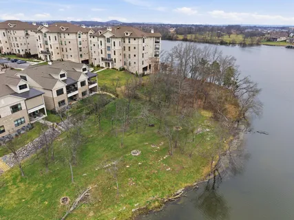 $1,290,000 | 1024 Club View Drive, Unit B301, Gallatin, TN 37066