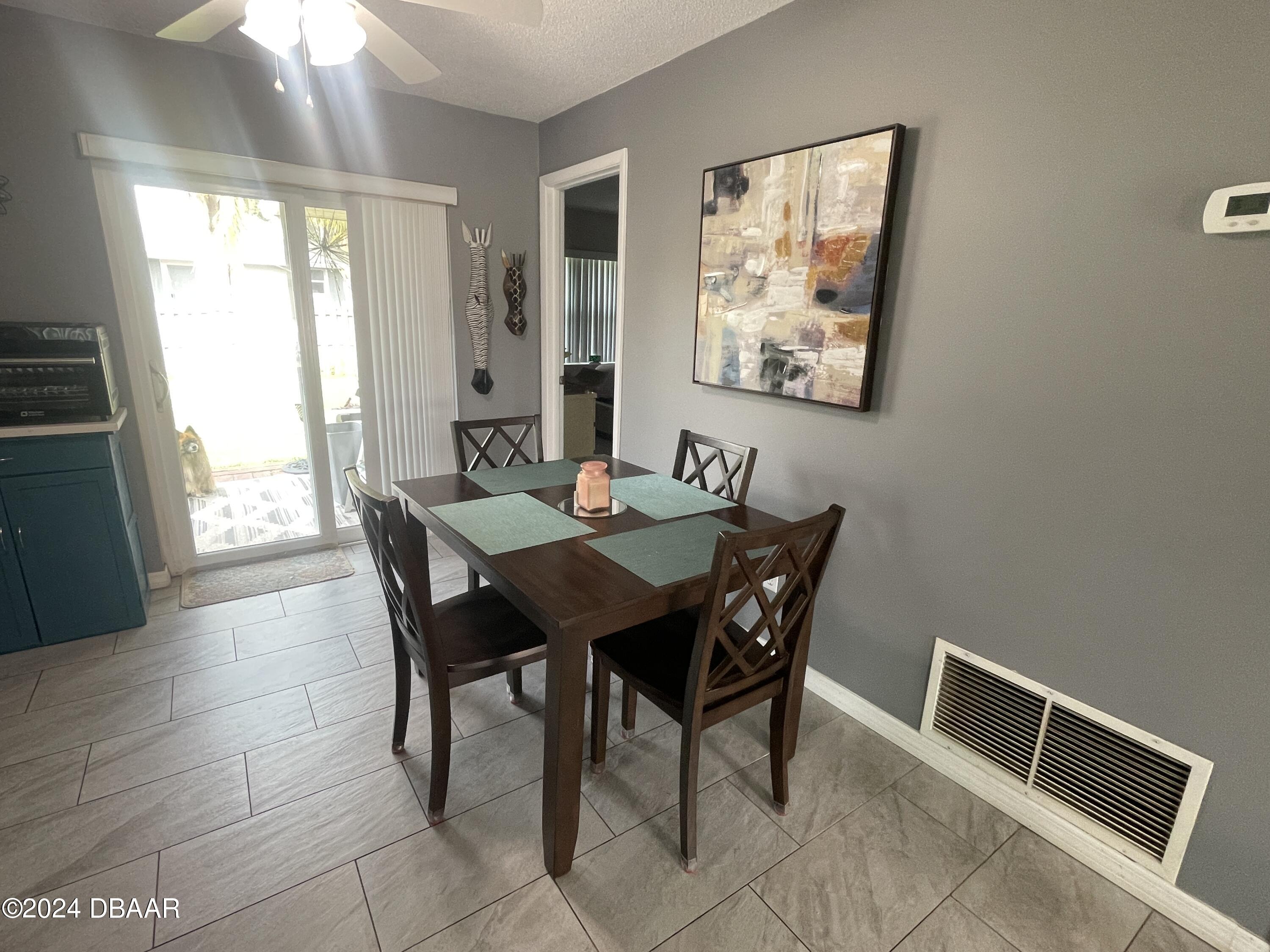 57 Laurel Oaks Circle Ormond Beach, FL 32174 - Photo 6 of 37 IMG_8841