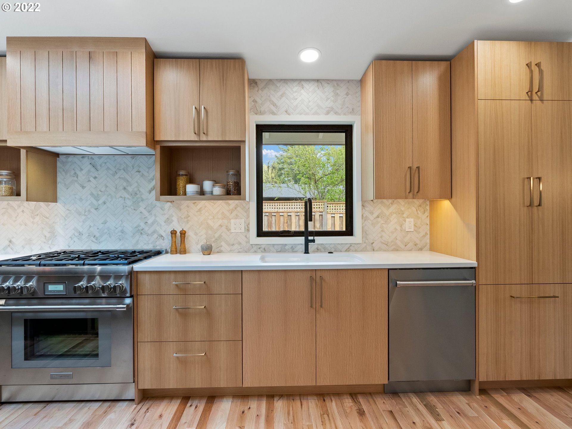 603 Atwater Road Lake Oswego, OR 97034 - Photo 10 of 32 Kitchen
