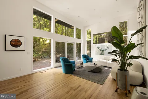 $2,685,000 | 2710 Brandywine Street Northwest, Washington, DC 20008