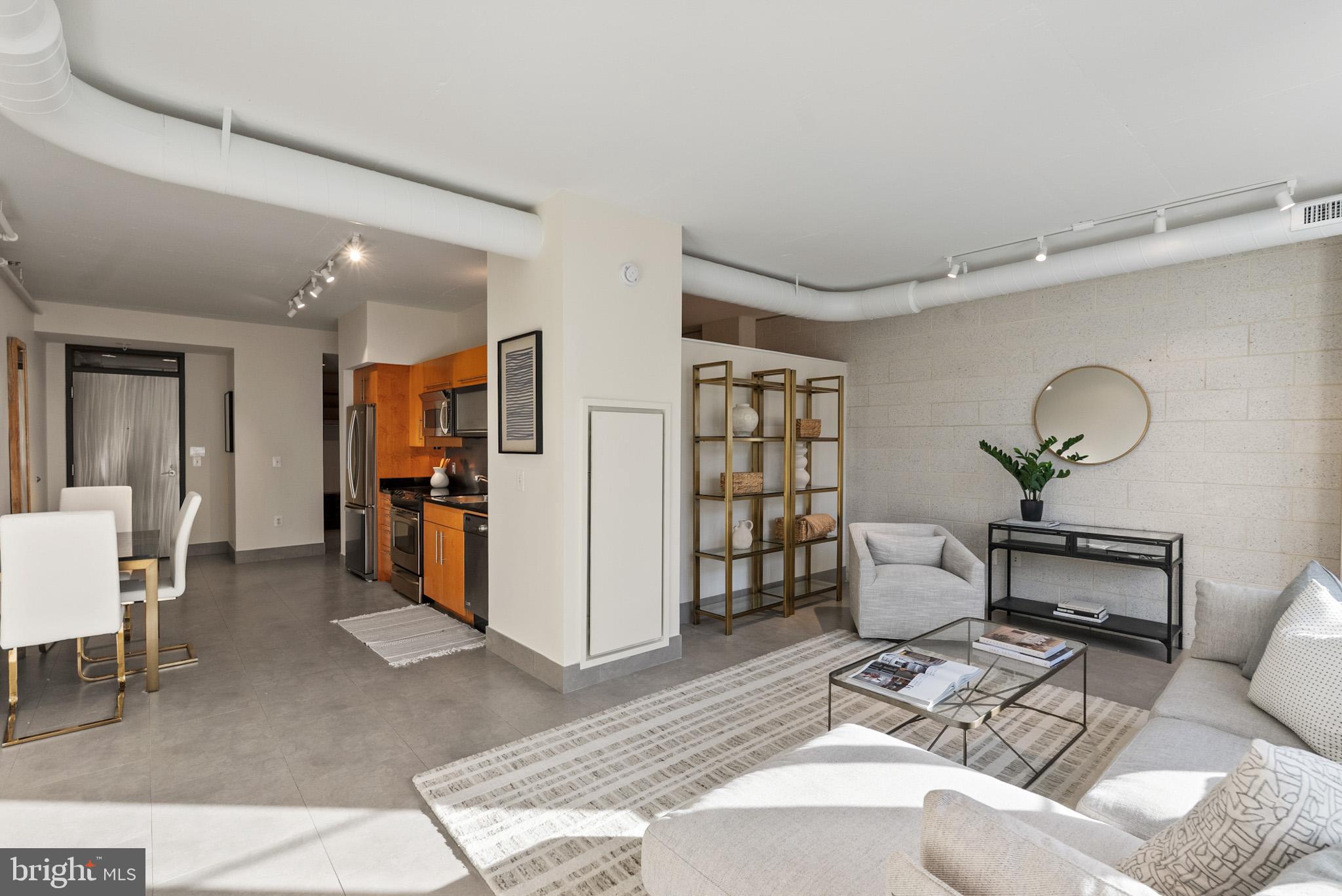 1133 14th Street Northwest, Unit 802 Washington, DC 20005 - Photo 2 of 22