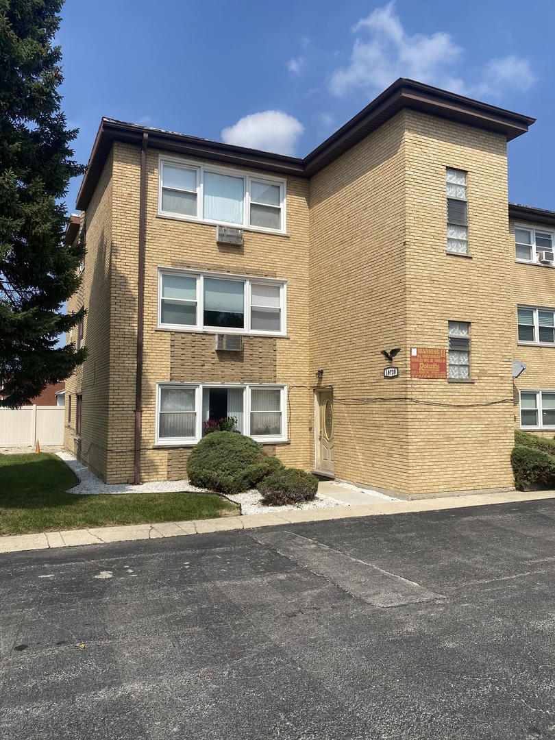 10739 South Pulaski Road, Unit 2B Chicago, IL 60655 - Photo 2 of 16 Gallery Image 2