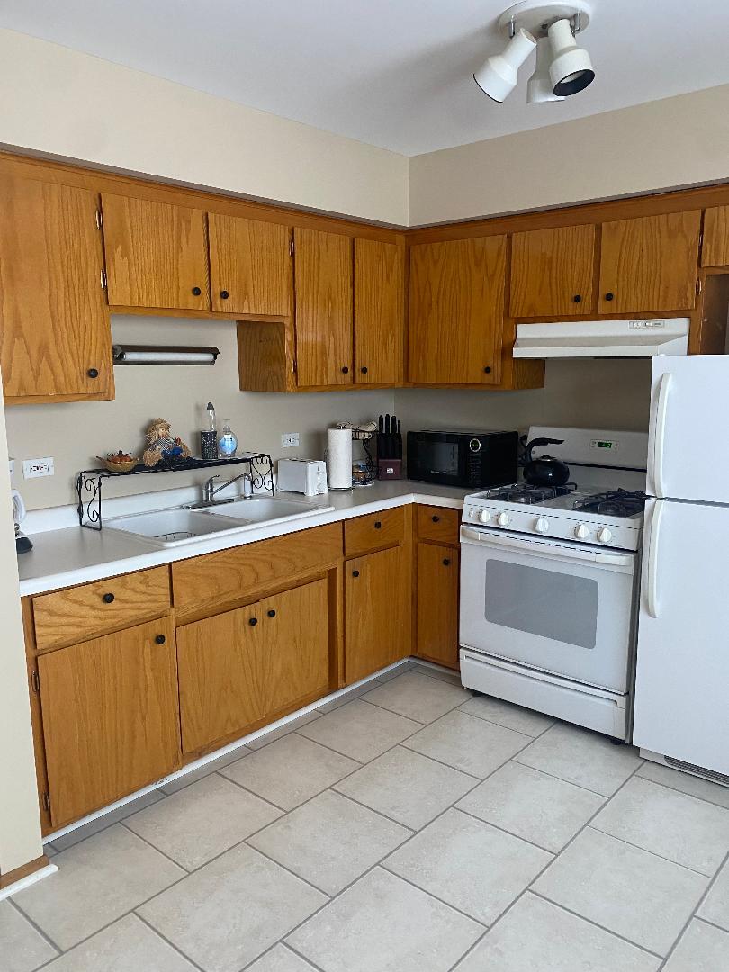 10739 South Pulaski Road, Unit 2B Chicago, IL 60655 - Photo 7 of 16 Gallery Image 7