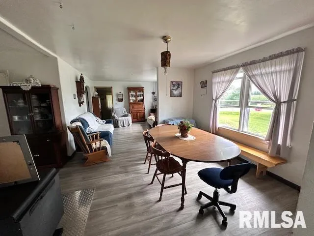 $365,000 | Undisclosed Address, Cuba, IL 61427
