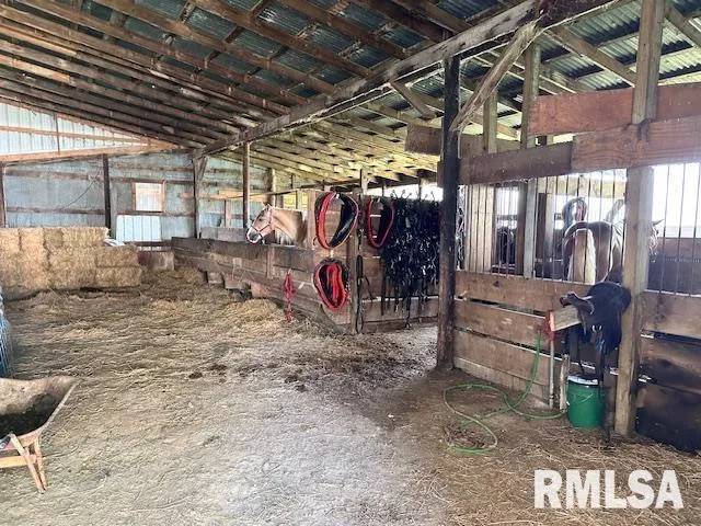 $365,000 | Undisclosed Address, Cuba, IL 61427