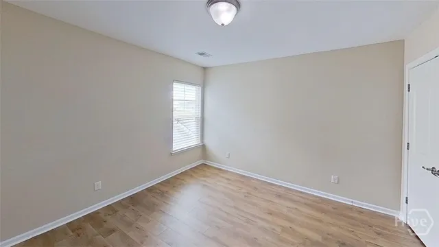 $2,400 | 216 Lake Pointe Drive, Savannah, GA 31407