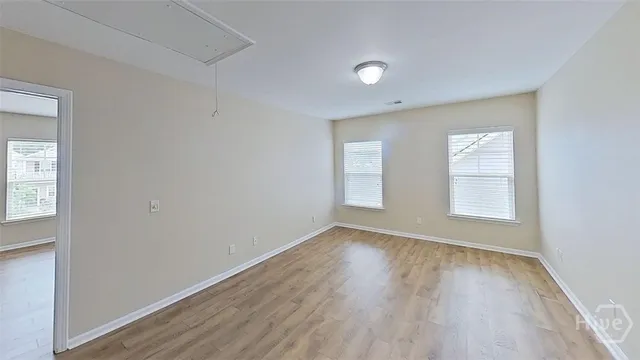 $2,400 | 216 Lake Pointe Drive, Savannah, GA 31407