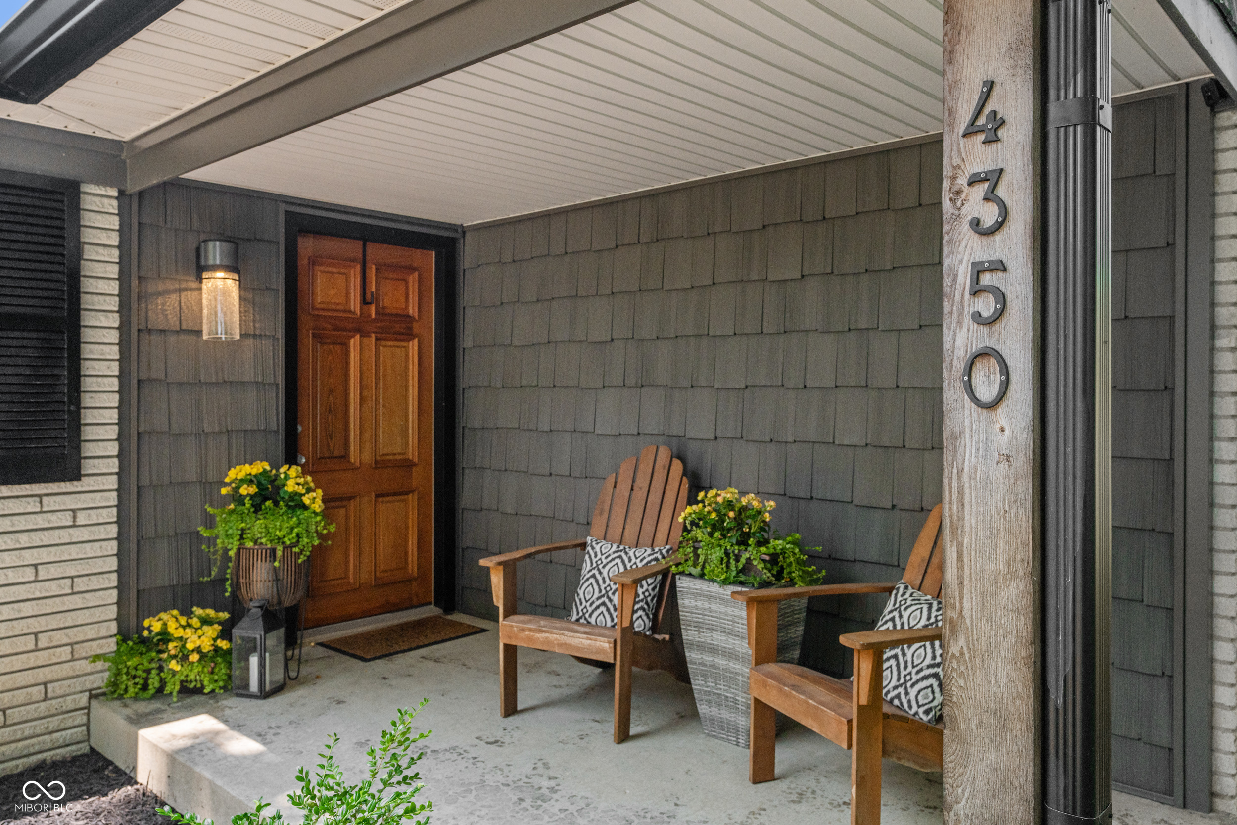 4350 Sylvan Road Indianapolis, IN 46228 - Photo 3 of 38 Gallery Image 3