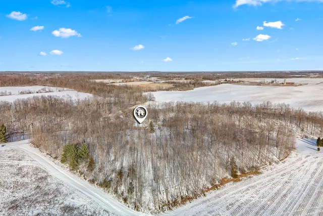 $1,499,000 | 10001 Pioneer Road, Osseo, MI 49266