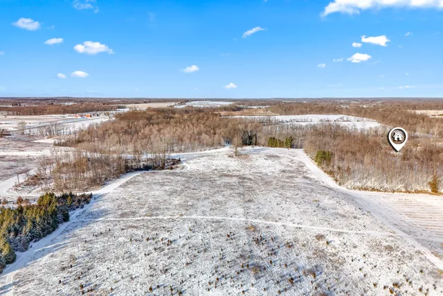 $1,499,000 | 10001 Pioneer Road, Osseo, MI 49266