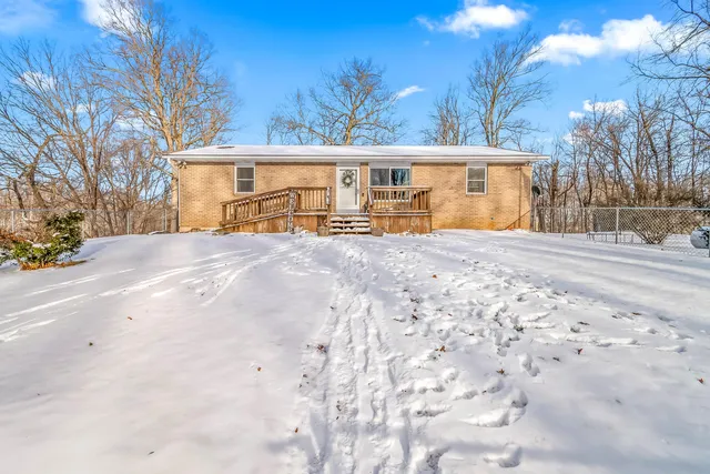 $1,499,000 | 10001 Pioneer Road, Osseo, MI 49266