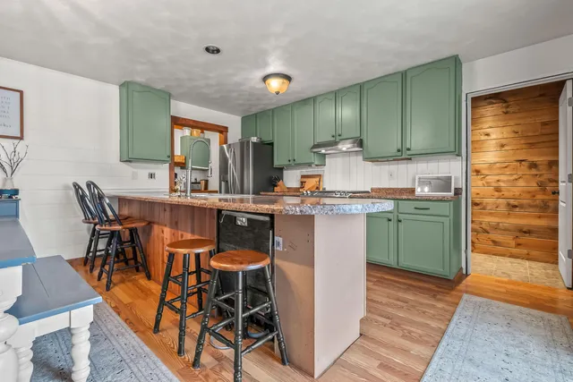 $1,499,000 | 10001 Pioneer Road, Osseo, MI 49266