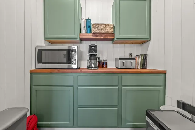 $1,499,000 | 10001 Pioneer Road, Osseo, MI 49266