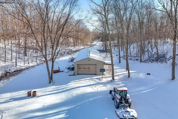 $1,300,000 | 10001 Pioneer Road, Osseo, MI 49266