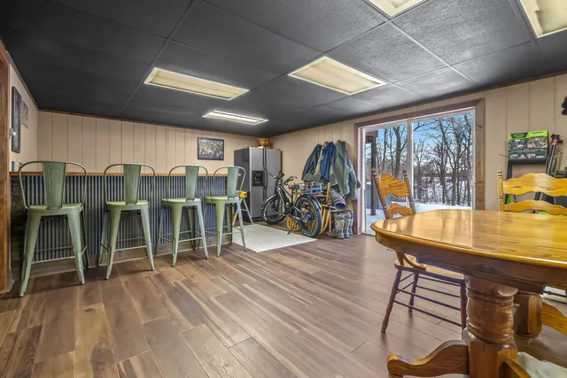 $1,499,000 | 10001 Pioneer Road, Osseo, MI 49266