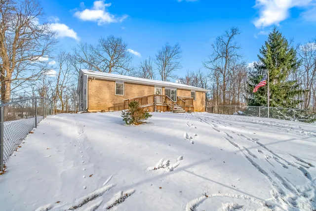 $1,499,000 | 10001 Pioneer Road, Osseo, MI 49266