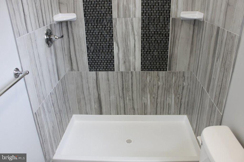 4505 Wentworth Road Baltimore, MD 21207 - Photo 14 of 37 Gallery Image 14