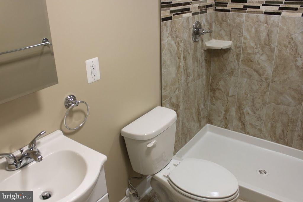 4505 Wentworth Road Baltimore, MD 21207 - Photo 28 of 37 Gallery Image 28