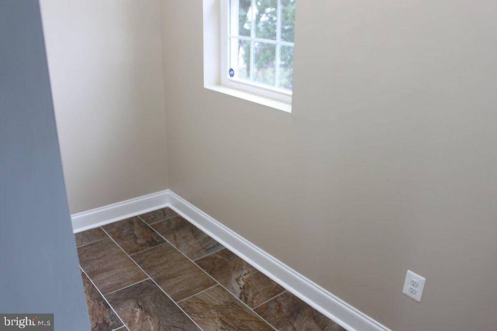 4505 Wentworth Road Baltimore, MD 21207 - Photo 35 of 37 Gallery Image 35