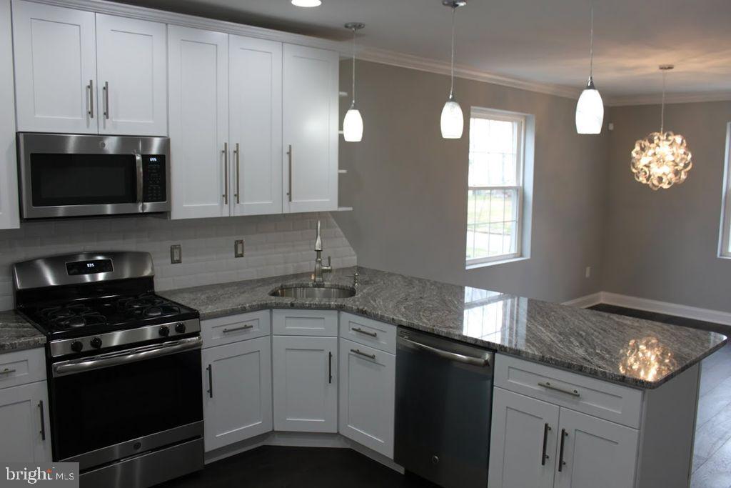 4505 Wentworth Road Baltimore, MD 21207 - Photo 7 of 37 Gallery Image 7