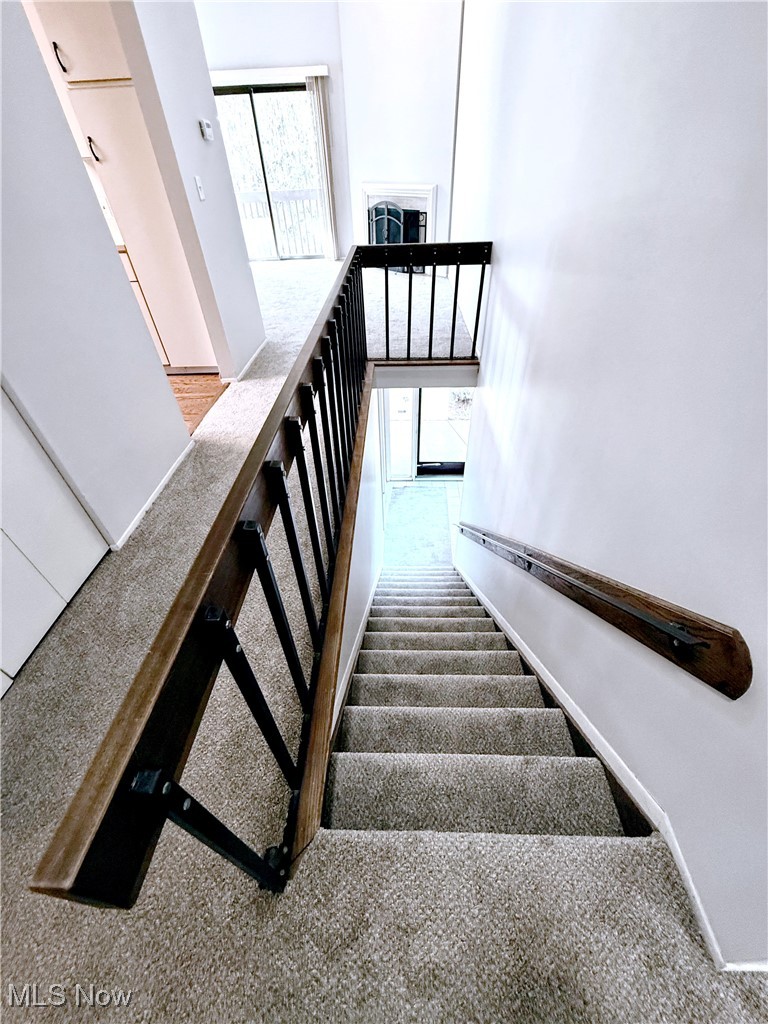953 Hampton Ridge Drive Akron, OH 44313 - Photo 17 of 43 Gallery Image 17