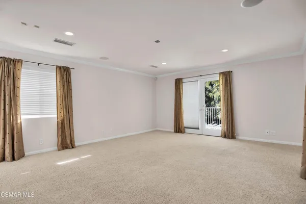 $9,500 | 4539 Mammoth Avenue, Sherman Oaks, CA 91423