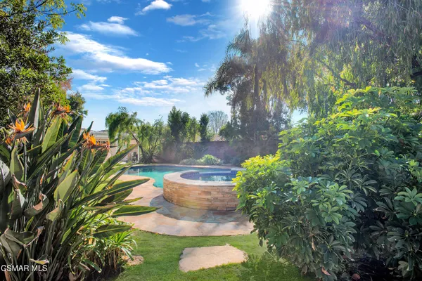 $9,500 | 4539 Mammoth Avenue, Sherman Oaks, CA 91423