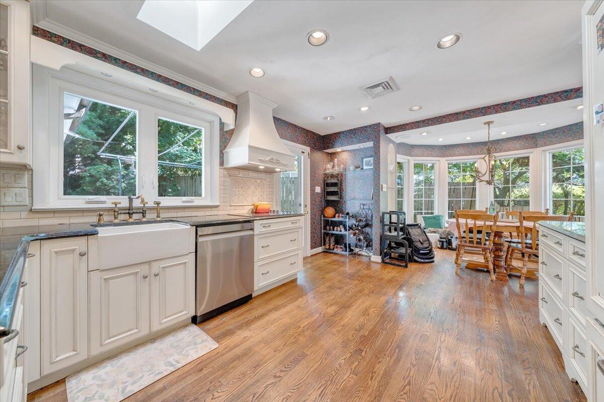 3162 Stoneridge Road Southwest Roanoke, VA 24014 - Photo 16 of 45 030-MIB03438