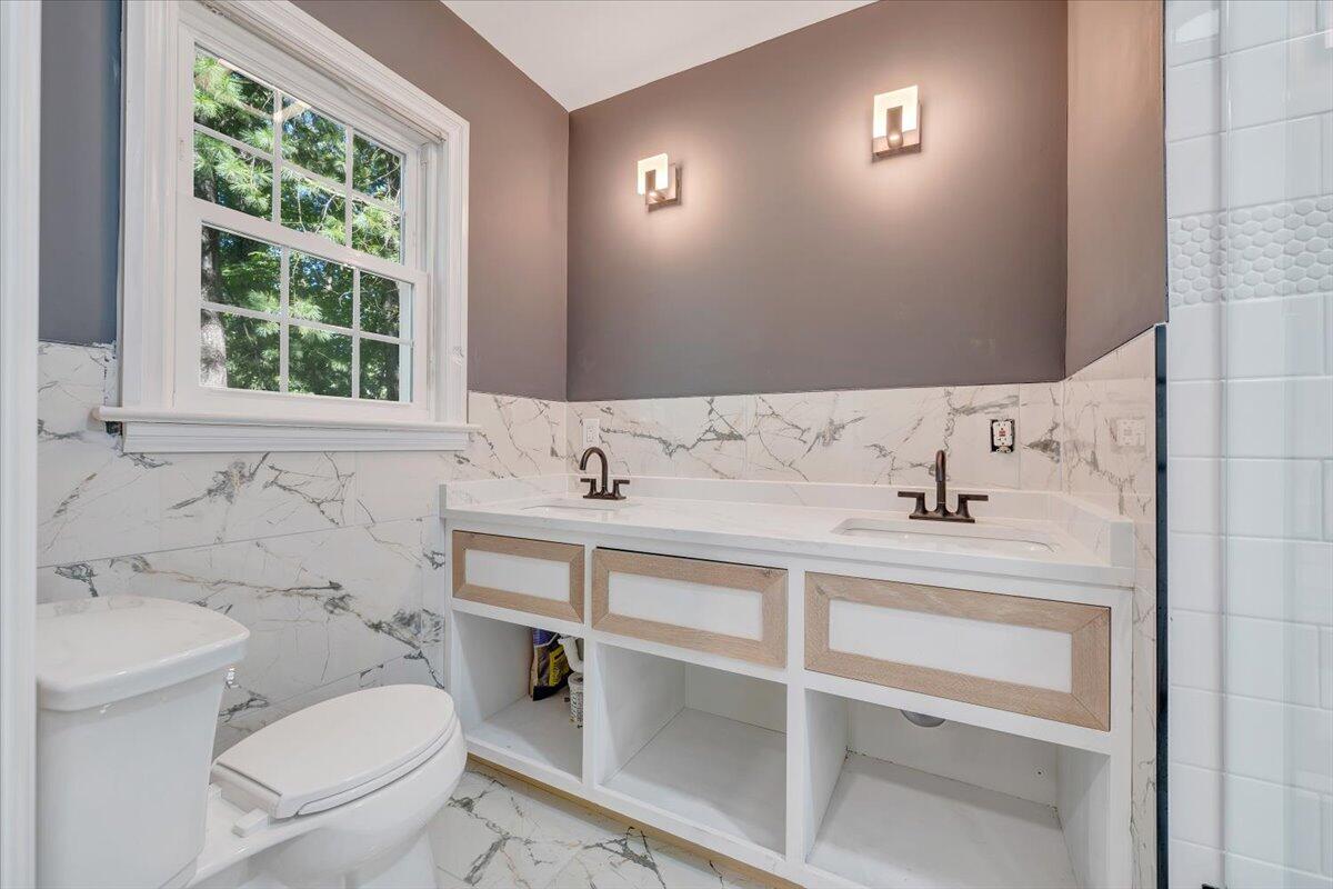 3162 Stoneridge Road Southwest Roanoke, VA 24014 - Photo 31 of 45 010-MIB03372