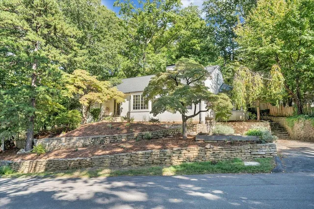 $625,000 | 3162 Stoneridge Road Southwest, Roanoke, VA 24014