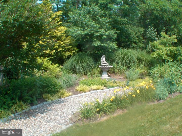 77 Walter Road Chalfont, PA 18914 - Photo 23 of 25 Gallery Image 23