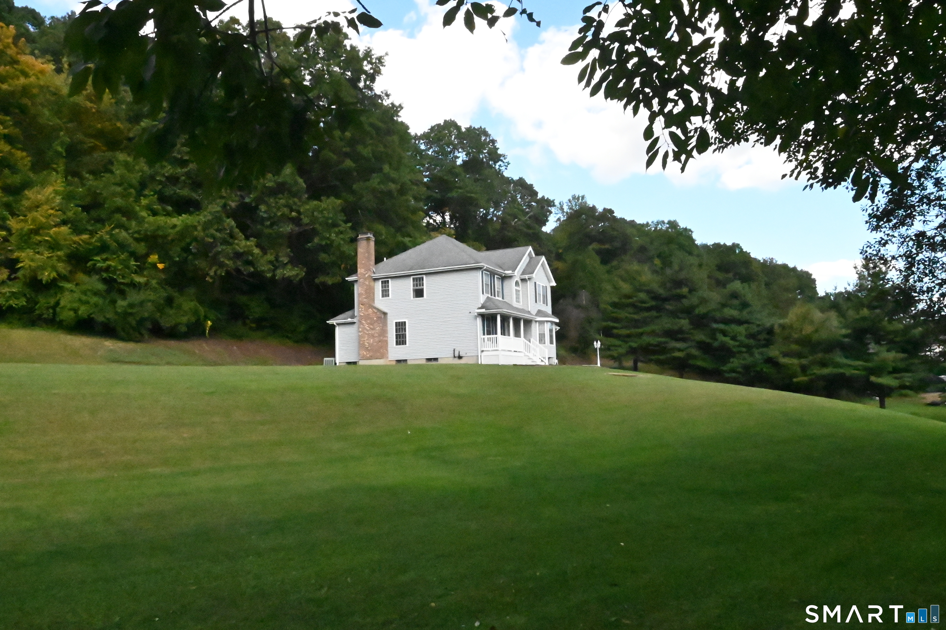 680 Totoket Road North Branford, CT 06472 - Photo 5 of 39 Gallery Image 5