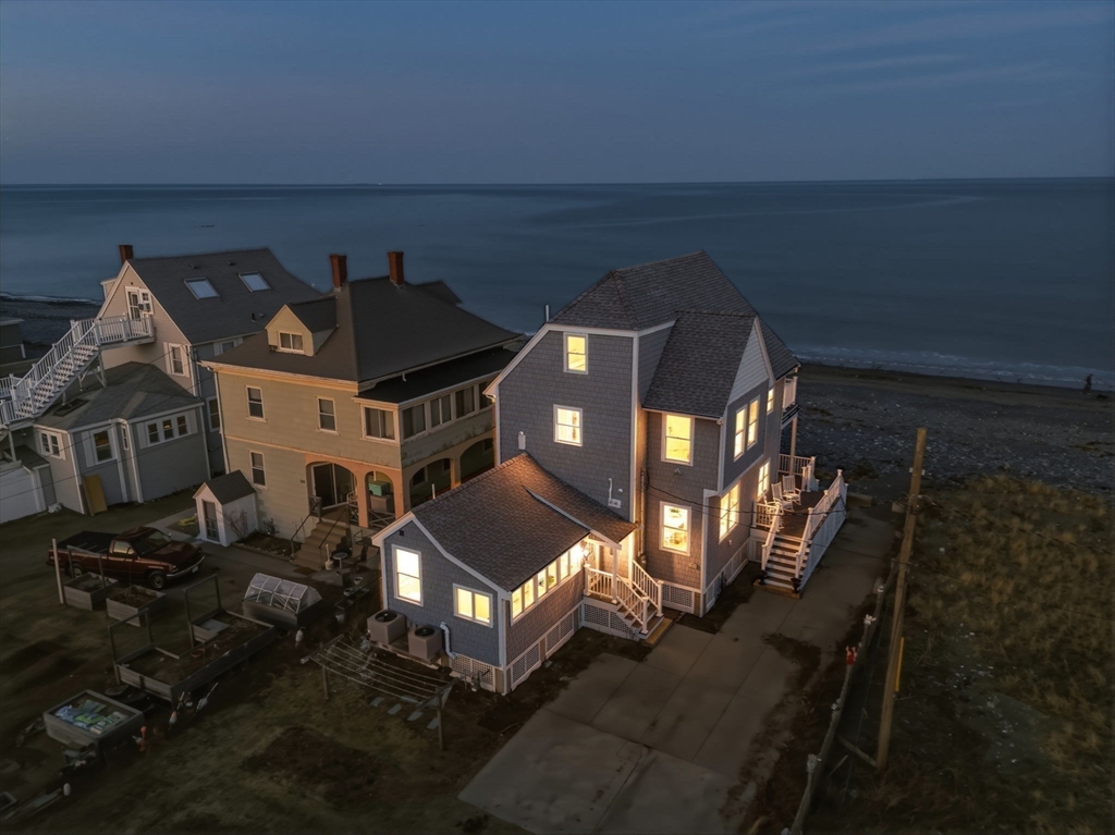 337 Beach Avenue Hull, MA 02045 - Photo 9 of 42