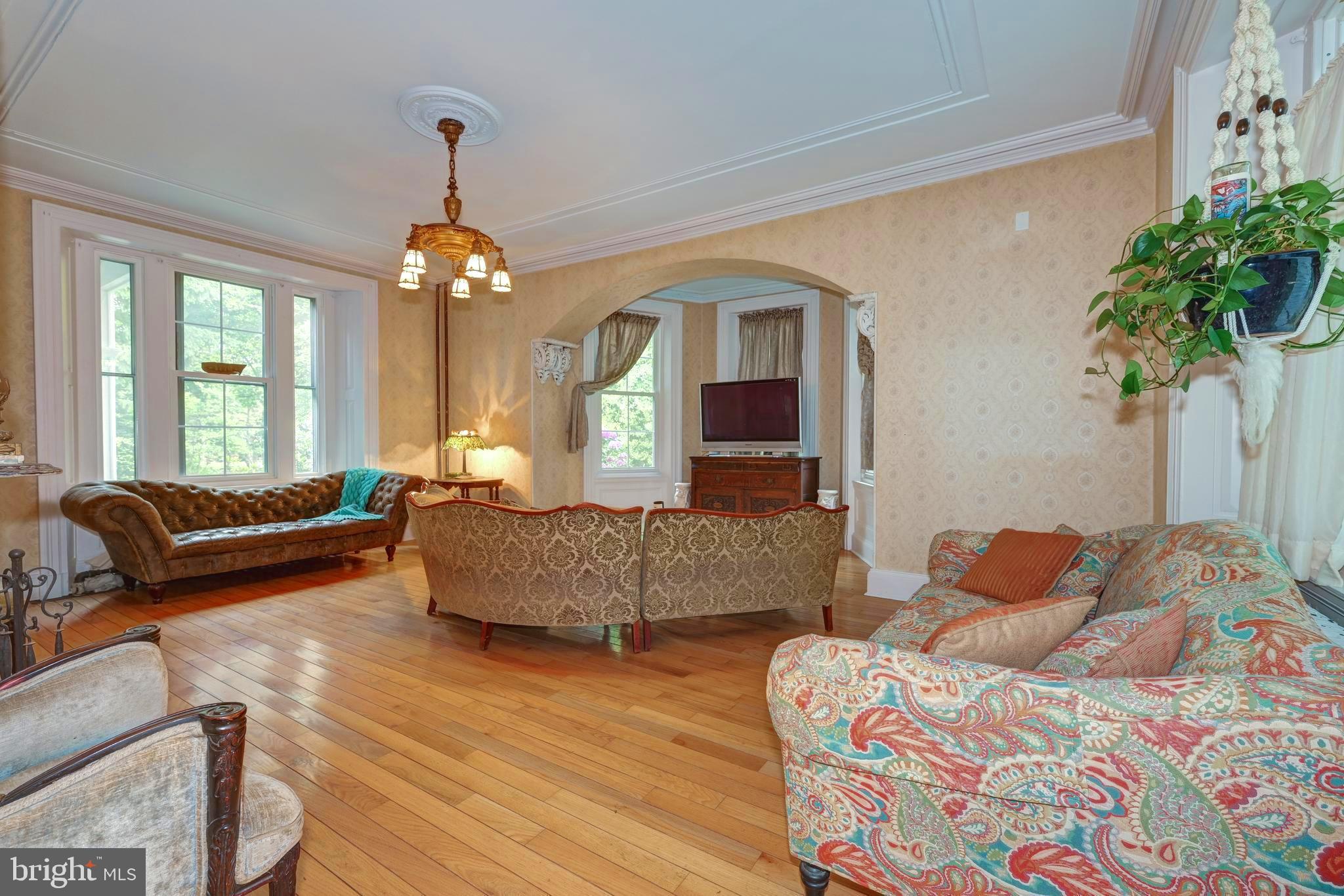 705 Woodlane Road Beverly, NJ 08010 - Photo 21 of 62