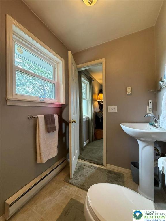 2507 Rachael Lane Orefield, PA 18069 - Photo 31 of 53 a bathroom with a sink a toilet and shower