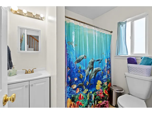 $399,000 | 789 Hall Street, Woodburn, OR 97071