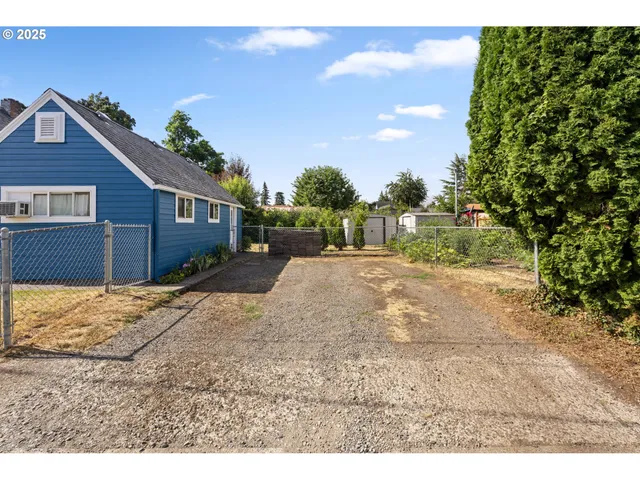 $399,000 | 789 Hall Street, Woodburn, OR 97071