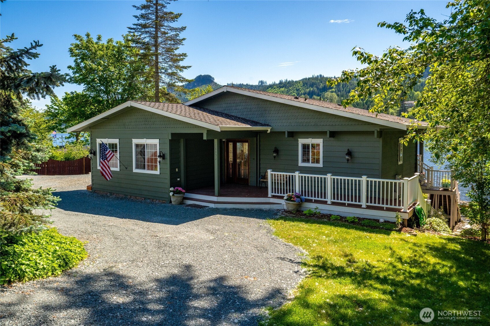 18452 Southwest View Road Mount Vernon, WA 98274 - Photo 7 of 40 Gallery Image 7