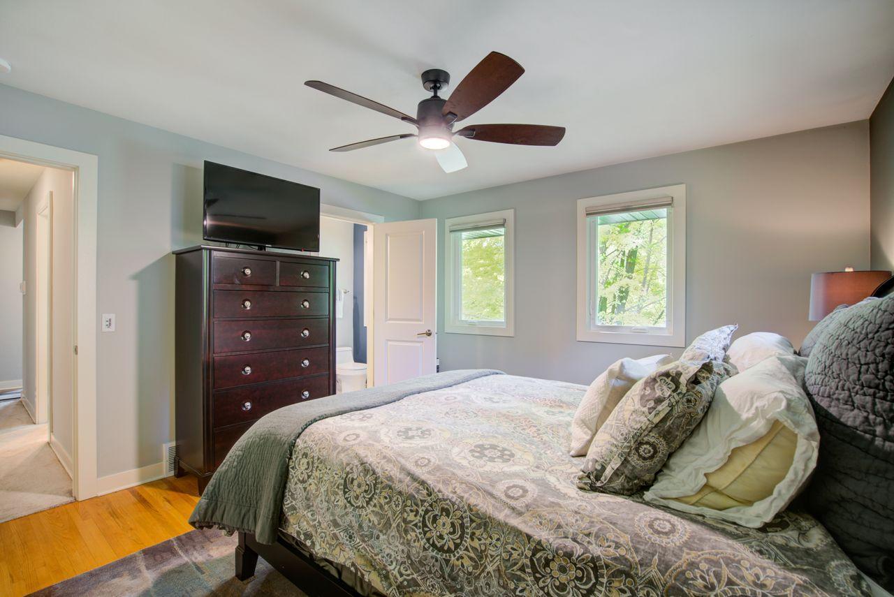 6209 Hansen Road Edina, MN 55436 - Photo 11 of 28 Gallery Image 11