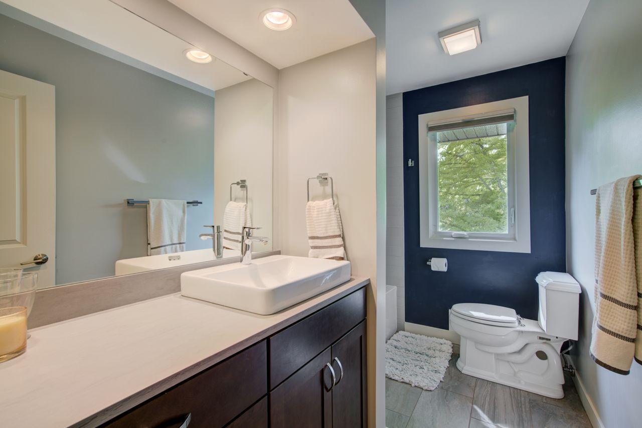 6209 Hansen Road Edina, MN 55436 - Photo 14 of 28 Gallery Image 14