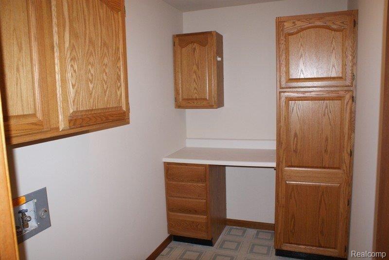 5251 Laur Road North Branch, MI 48461 - Photo 8 of 23 DSC01543.JPG
