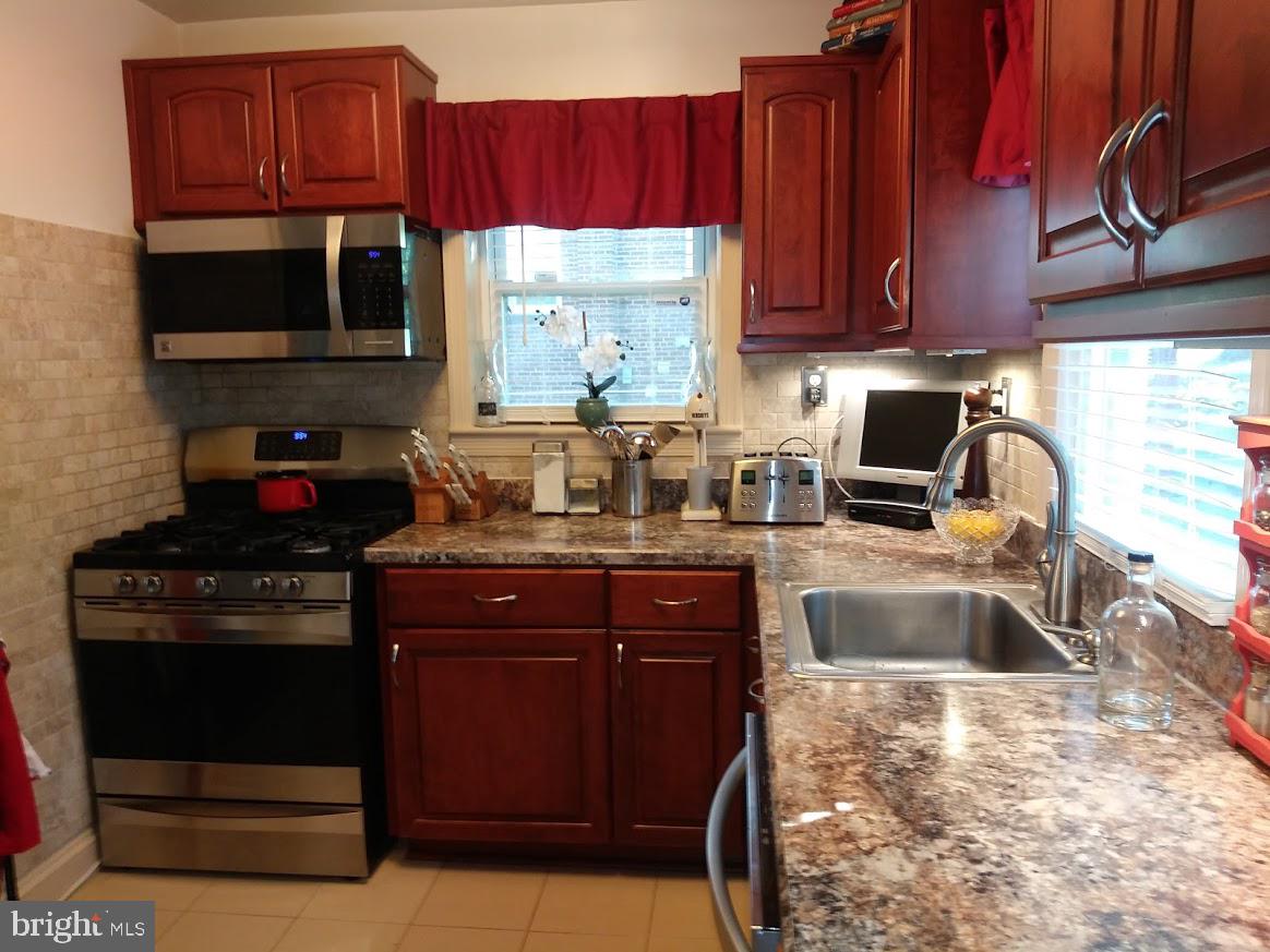 6217 Forest Road Cheverly, MD 20785 - Photo 6 of 26 Kitchen 3