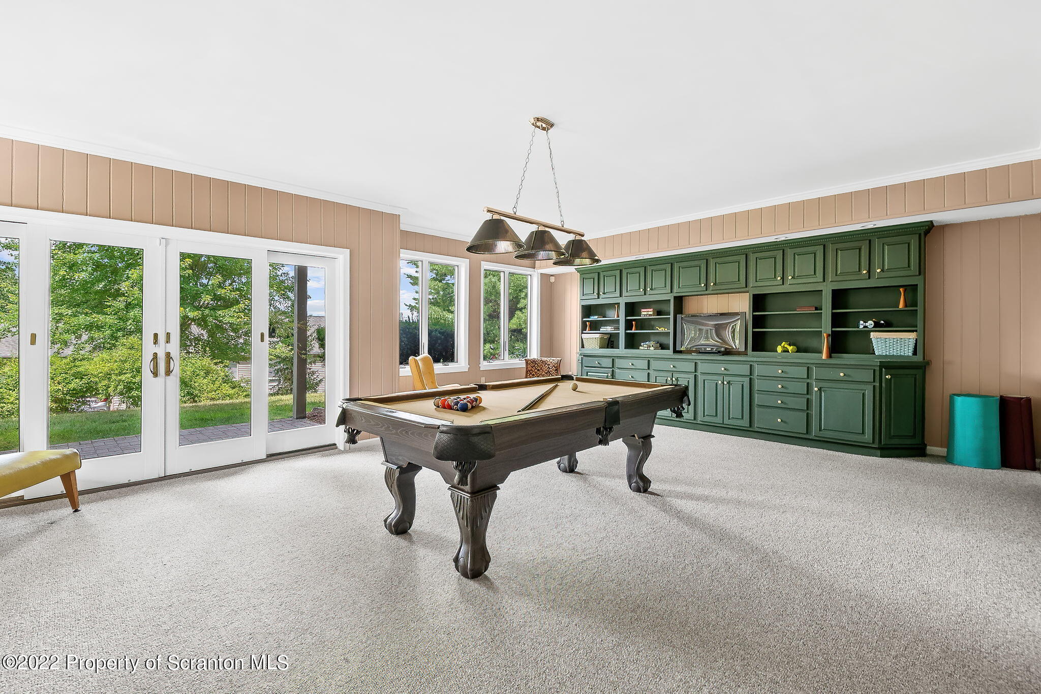 773 Greens Dallas, PA 18612 - Photo 25 of 44 a view of a livingroom with furniture and window